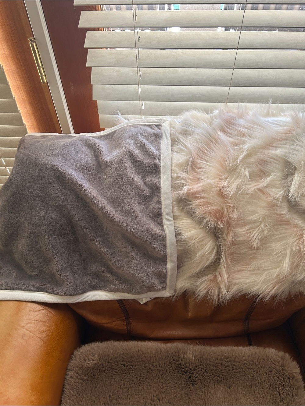 UGG Cozy Reversible Faux Fur & Microfiber Throw - Gray & Blush